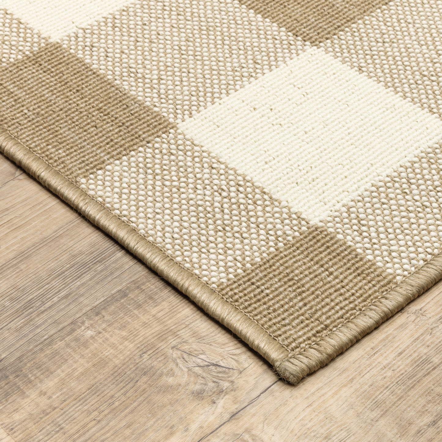 Marina Tan Ivory Farmhouse Geometric Indoor/Outdoor Rug