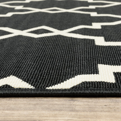 Marina Black Ivory Moroccan Geometric Indoor/Outdoor Rug