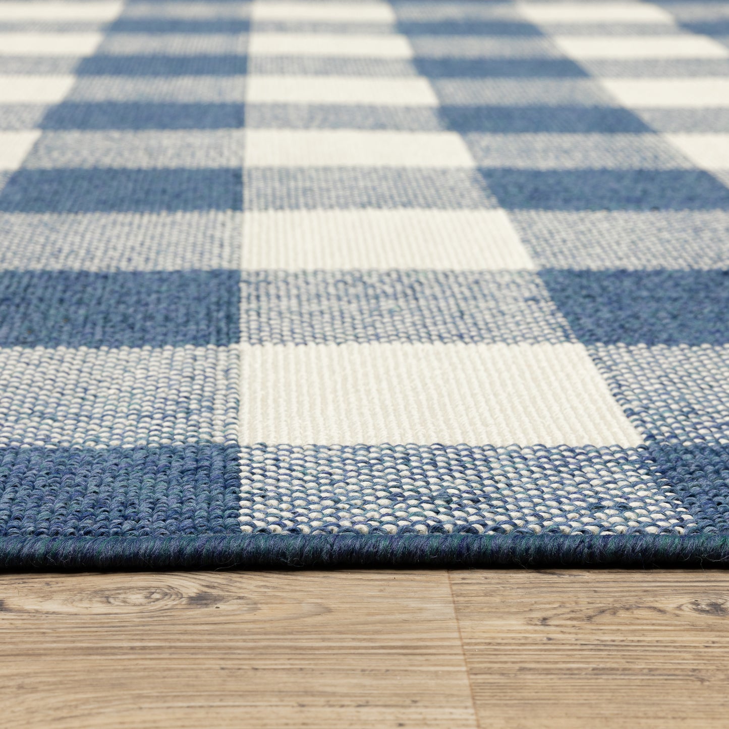 Meridian Blue Ivory Casual Geometric Indoor/Outdoor Rug