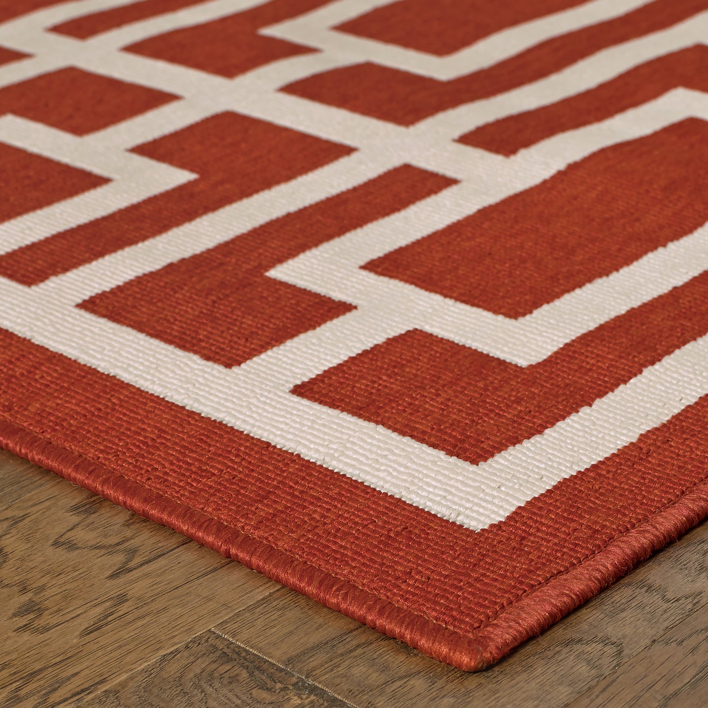 Meridian Red Ivory Moroccan Geometric Indoor/Outdoor Rug