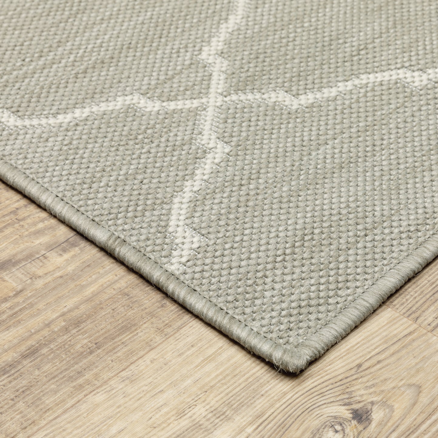 Portofino Grey Ivory Moroccan Geometric Indoor/Outdoor Rug