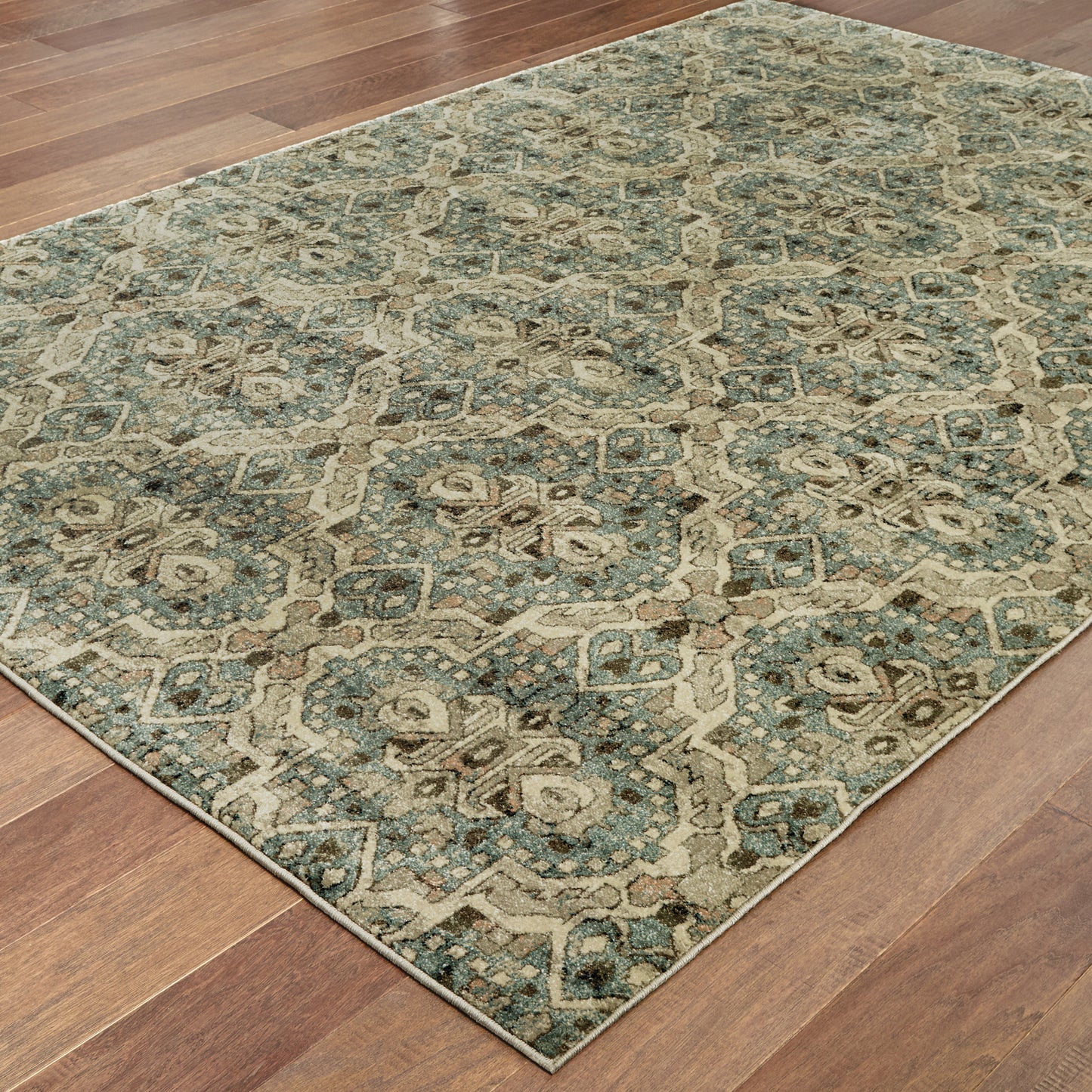 Raleigh Ivory Blue Traditional Geometric Indoor Rug