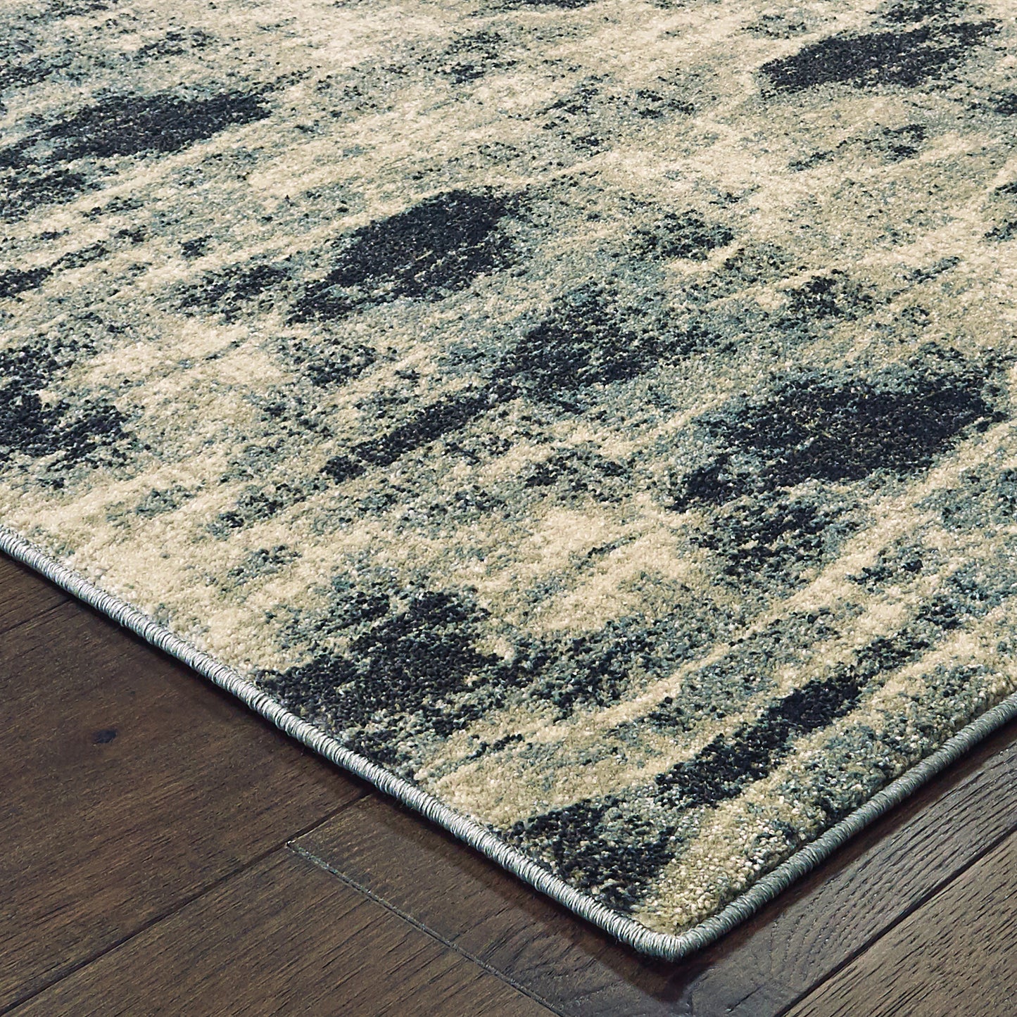 Raleigh Grey Blue Traditional Abstract Indoor Rug