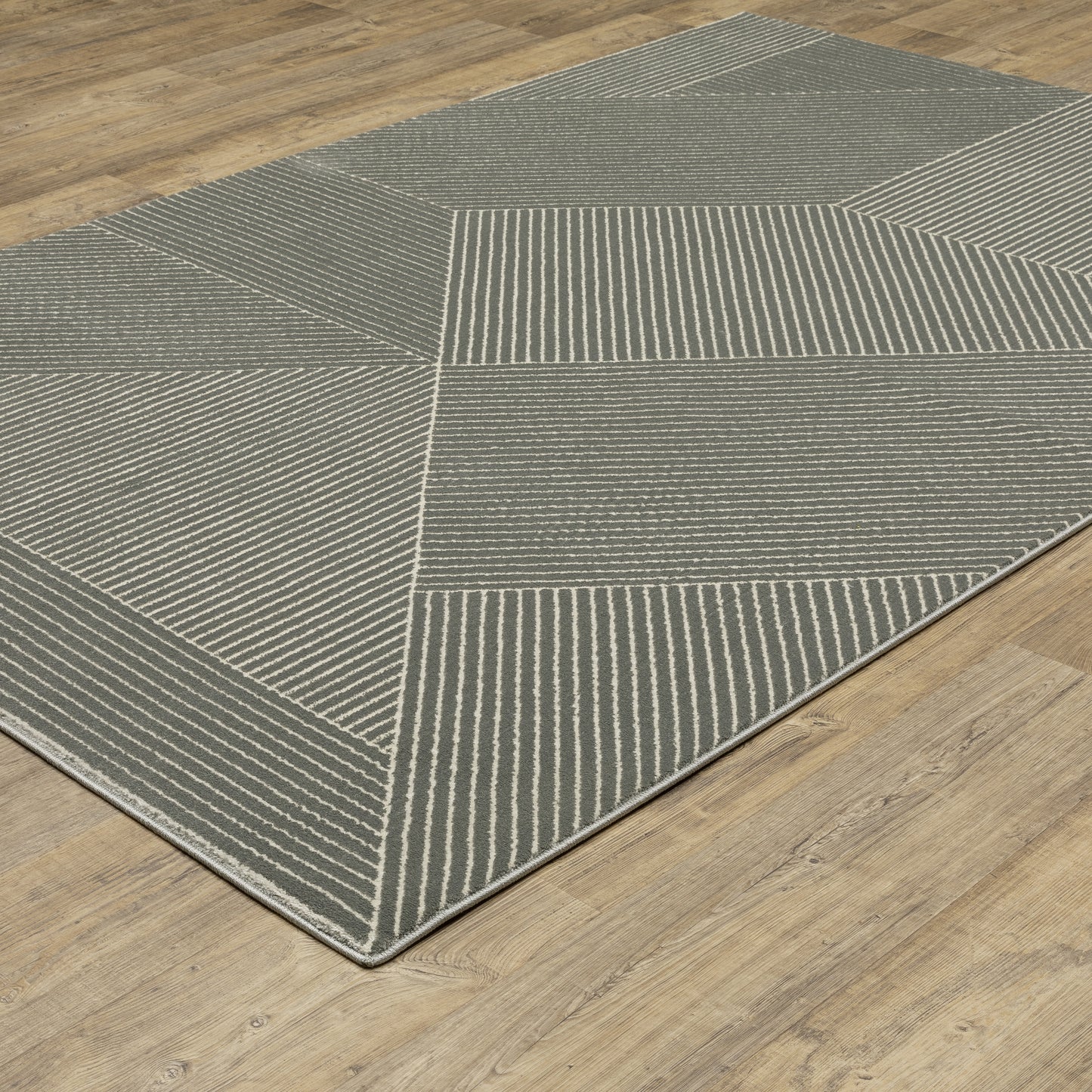 Raylan Grey Ivory Modern & Contemporary Geometric Indoor Rug