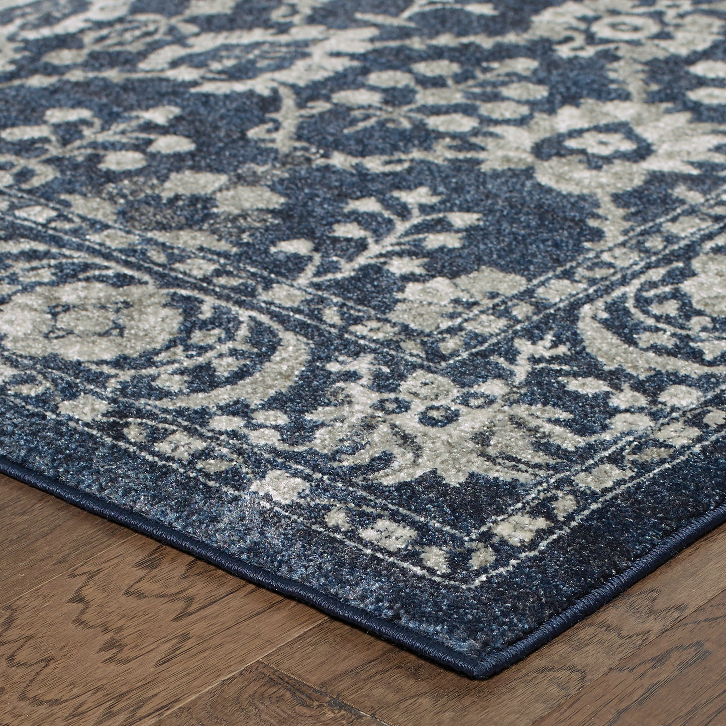 Richmond Navy Grey Traditional Oriental Indoor Rug