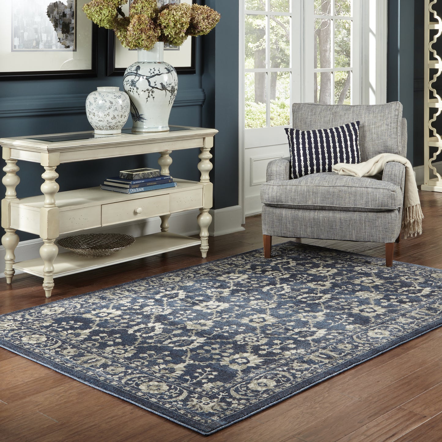 Richmond Navy Grey Traditional Oriental Indoor Rug