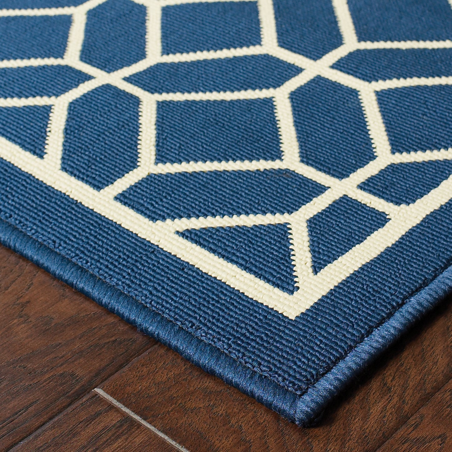 Riviera Blue Ivory Transitional Geometric Indoor/Outdoor Rug