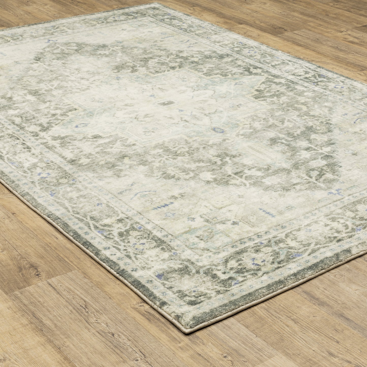 Savoy Grey Ivory Traditional Oriental Indoor Rug