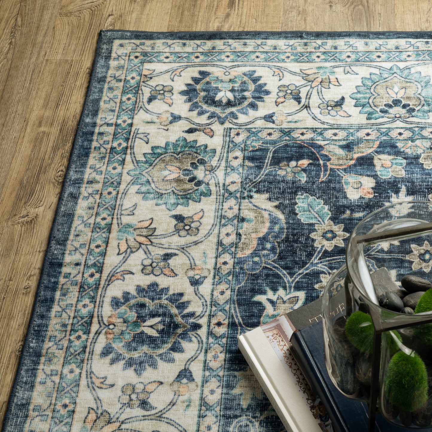 Sumter Blue Ivory Traditional Oriental Indoor Rug