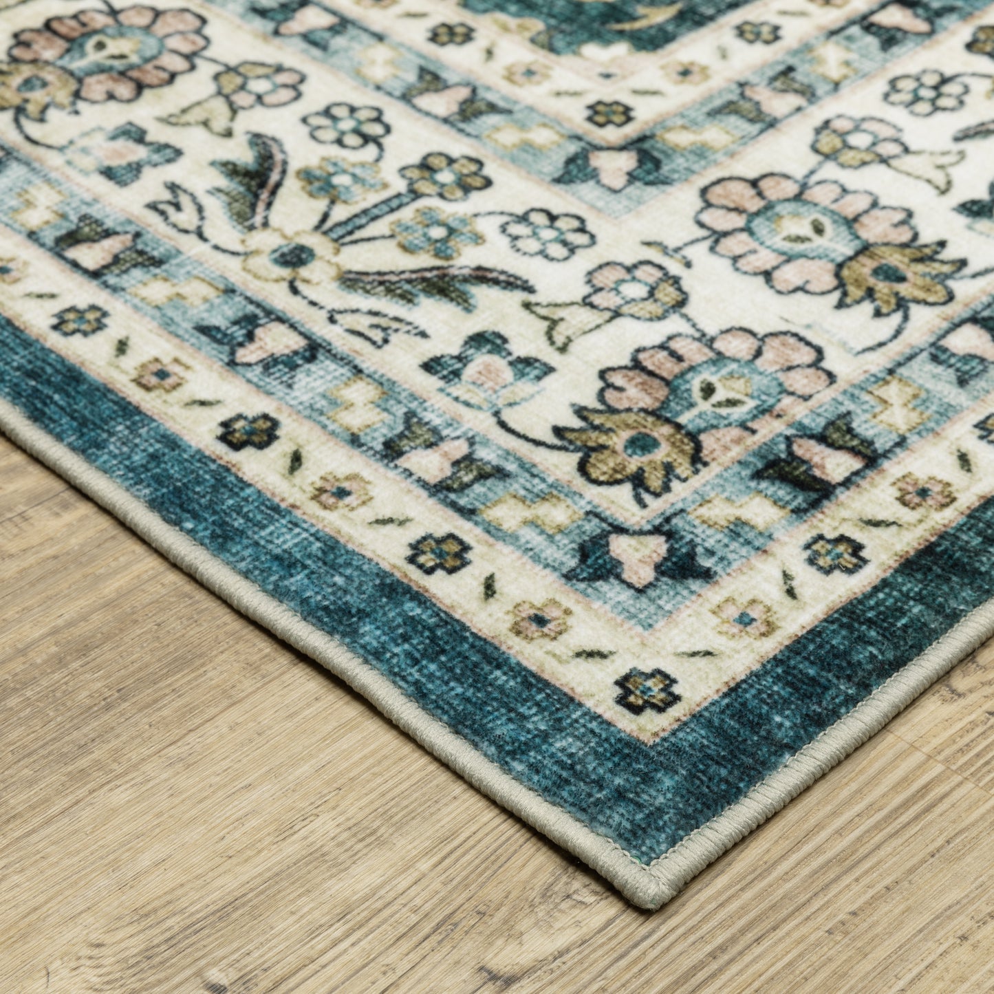 Sumter Teal Ivory Traditional Oriental Indoor Rug